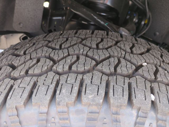 New 2026 Avalanche Ford XLT image 12