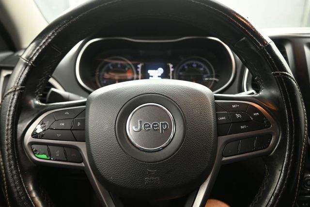 2019 Jeep Cherokee Latitude Plus Silver at Texan Dodge Chrysler Jeep Ram