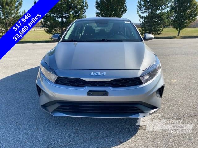 2022 Kia Forte LXS 8