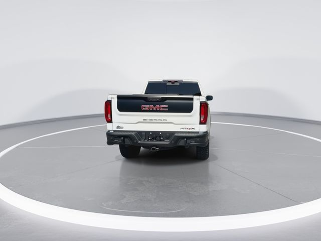 Used 2024 White GMC AT4X image 9