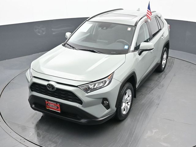 2021 Toyota RAV4 XLE 40