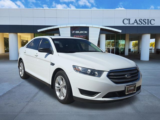 2019 Ford Taurus Blanco (Oxford White) Sedán Tracción delantera 6 velocidades Automática