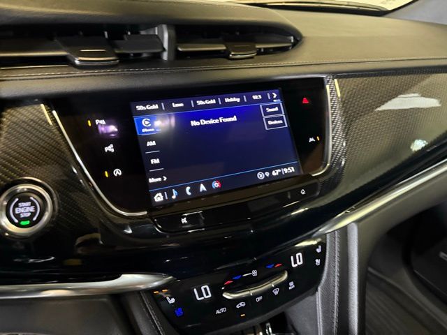 2024 Cadillac XT6 Sport photo