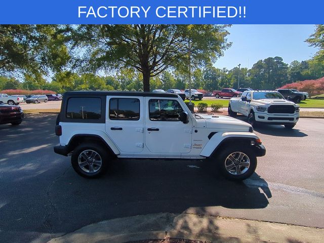 Used 2021 White Jeep Unlimited Sahara image 6