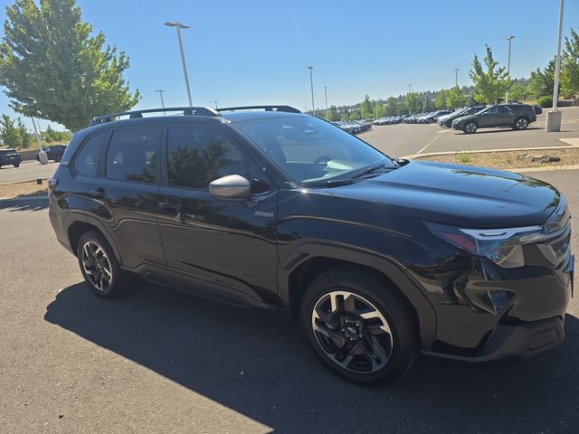 2025 Subaru Forester Hybrid Premium