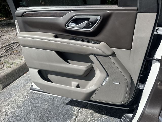 Used 2022 Beige Chevrolet Z71 image 29