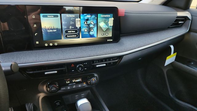 2026 Nissan Kicks