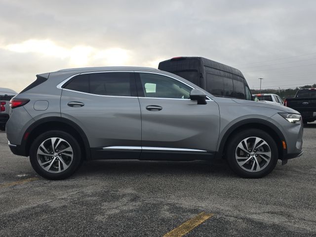 2023 Buick Envision Essence:C02556