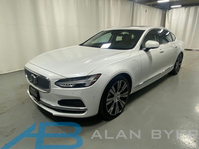 2025 Volvo S90 Recharge T8 Ultra eAWD