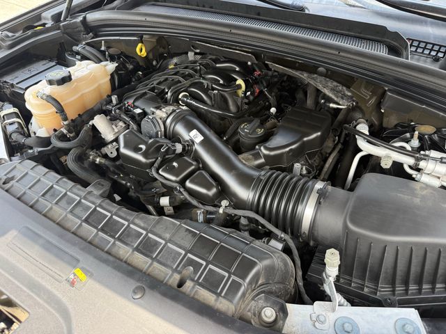 2021 Jeep Grand Cherokee L Limited Black at Autostrade