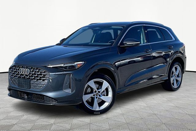 2025 Audi Q5 quattro Premium Plus 40 TFSI