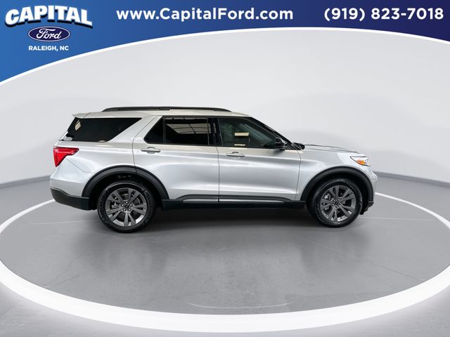 Used 2023 Silver Ford XLT image 9