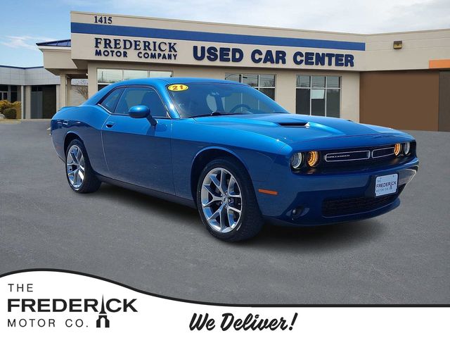 Blue (Frostbite) 2021 Dodge Challenger SXT RWD Coupe Rear-Wheel Drive 8-Speed Automatic