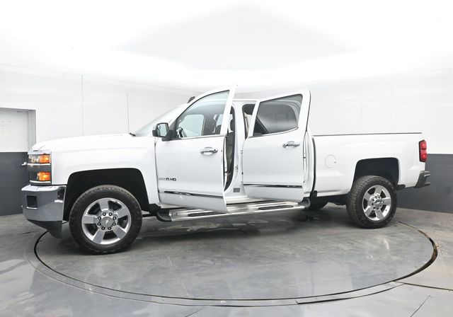 Used 2016 White Chevrolet LTZ image 52