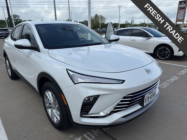 Summit White 2026 Buick Envista Preferred FWD SUV / Crossover Front-Wheel Drive 6-Speed Automatic