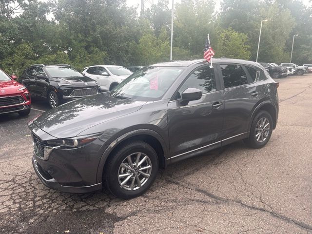 2025 Mazda CX-5 Gris (Machine Gray) SUV/Crossover Tracción en las cuatro ruedas 6 velocidades Automática