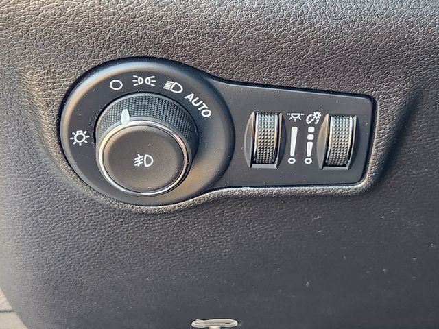 2025 Jeep Compass Latitude White at Big Star Chrysler Jeep Dodge Ram 