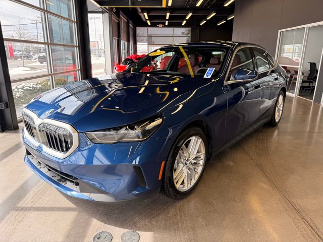 2025 BMW 5 Series 530i xDrive