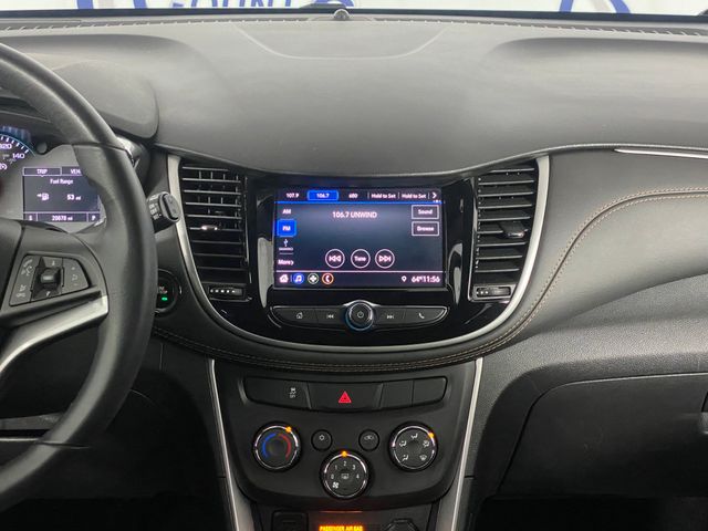 2022 Chevrolet Trax LT photo