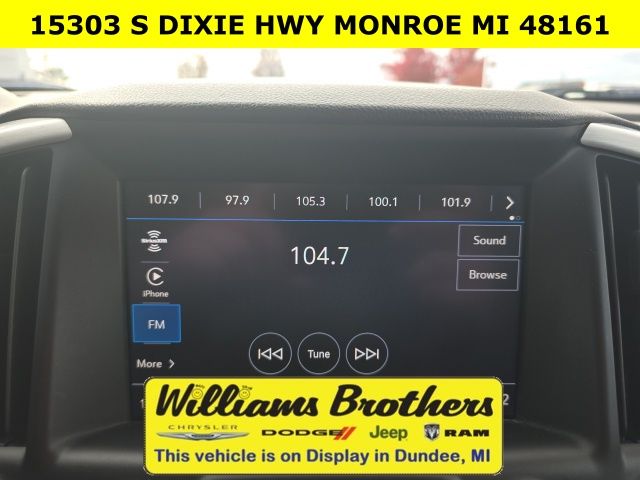 2024 GMC Terrain SLT - Ebony Twilight Metallic exterior view 18