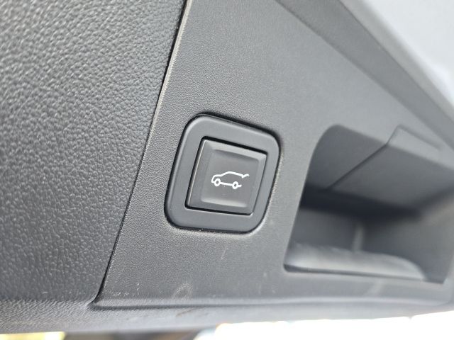 2019 Cadillac XT5 Premium Luxury:B01741A