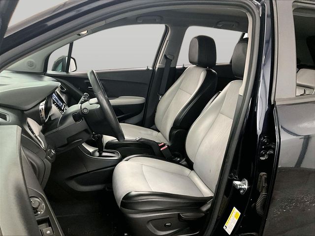 2021 Chevrolet Trax LT Blue at Subaru and VW of Moon Township