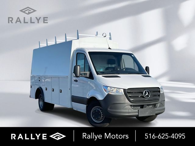 White 2024 Mercedes-Benz Sprinter Cab Chassis 4500 170 RWD Van Rear-Wheel Drive 9-Speed Automatic