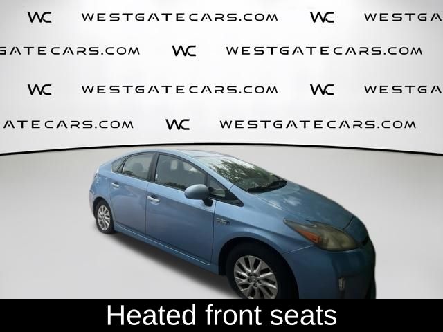 ToyotaPrius Plug-in8