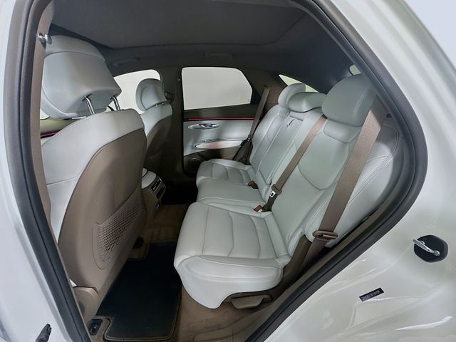 Thumbnail: 2026 Genesis GV70 - 25