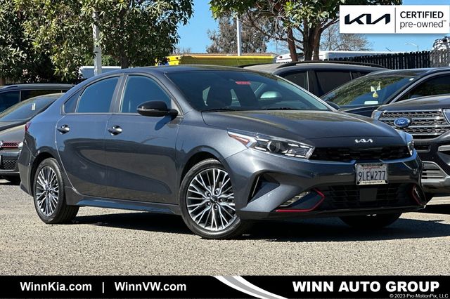 Gravity Gray 2024 Kia Forte Sedan Front-Wheel Drive Continuously Variable Transmission