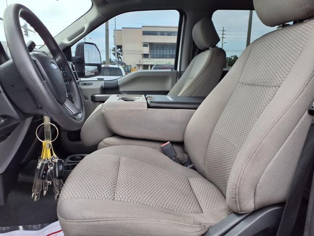 2020 Ford F-250SD XLT photo