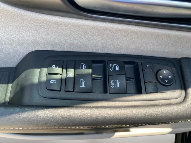 ChryslerPacifica19