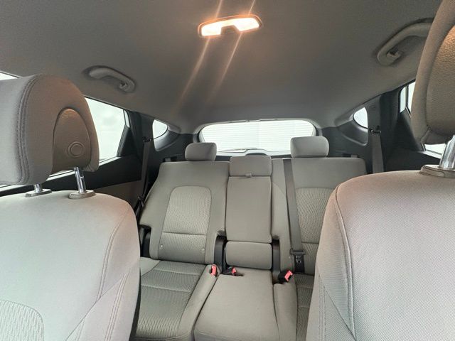 2015 Frost White Pearl Hyundai Santa Fe Sport Base FWD SUV