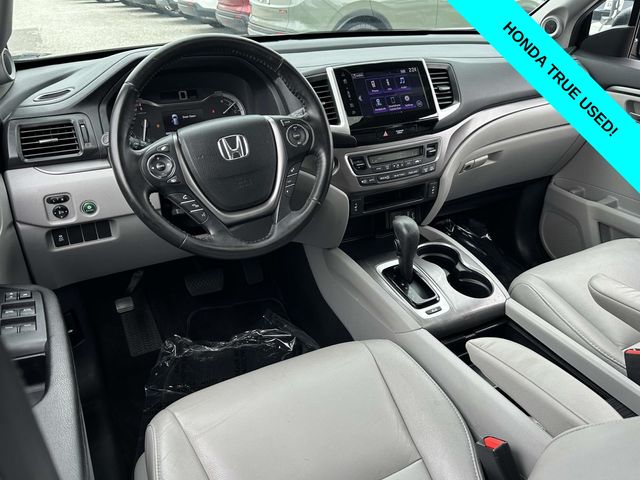 Certified Used 2018  Honda EX-L image 17