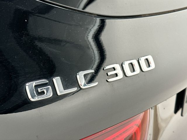 2022 Mercedes-Benz GLC GLC 300  at Grove City Ford
