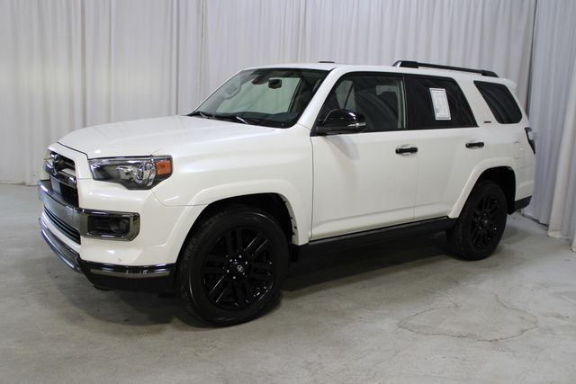 Used 2021  Toyota Nightshade image 30