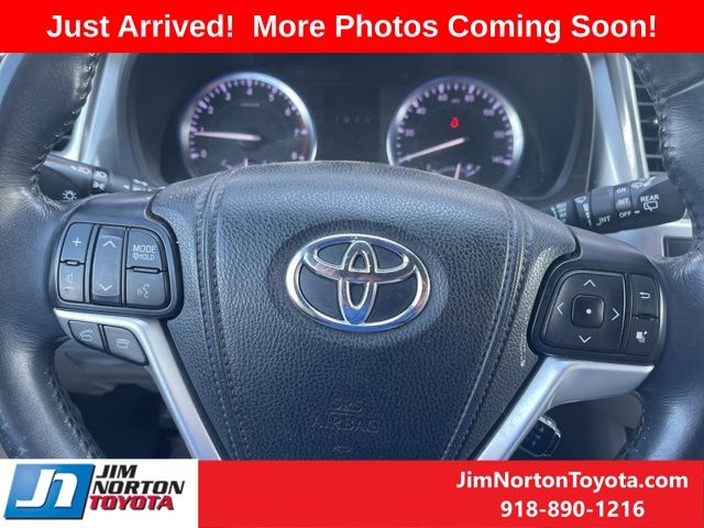 2014 Toyota Highlander Limited 15