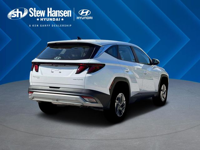 New 2026 White Hyundai Blue SE image 7