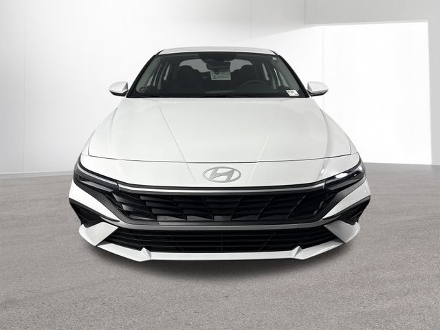 Used 2025 Hyundai Elantra Hybrid For Sale in Indianapolis, IN