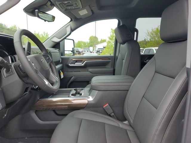2026 Chevrolet Silverado 2500 Crew Cab 4WD Pickup for sale #TF300800 - photo 5