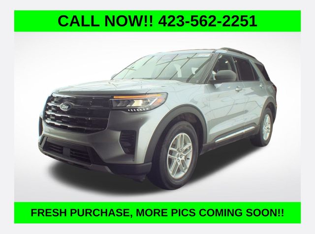 Silver Metallic 2025 Ford Explorer Active AWD SUV / Crossover All-Wheel Drive Automatic