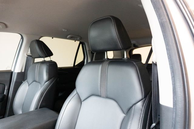 Used 2025 Honda Pilot SUV