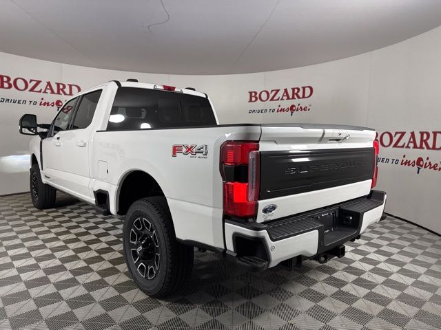 2025 Star White Metallic Tri-Coat Ford Super Duty F-350 SRW Platinum 4X4 Truck
