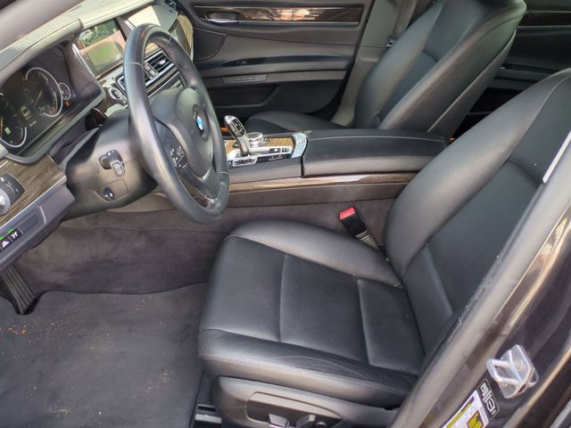 Used 2015 BMW 7 Series 740i 4D Sedan