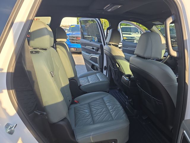 Used 2024 White Kia SX X-Line image 12