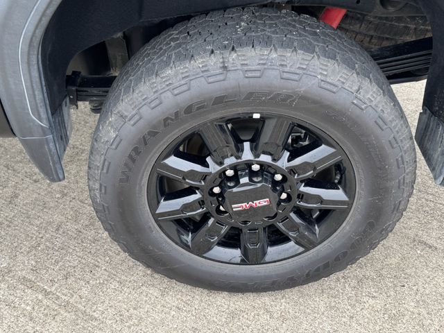 2025 GMC Sierra 2500HD AT4 Black at EAG Ford Navasota