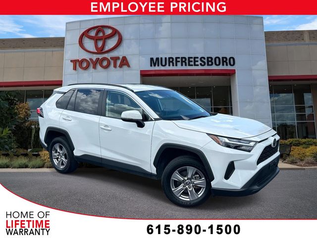 2025 Toyota RAV4 XLE AWD