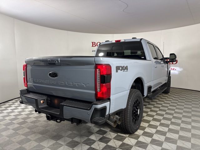 2025 Glacier Gray Metallic Tri-Coat Ford Super Duty F-250 SRW Lariat 4X4 Truck