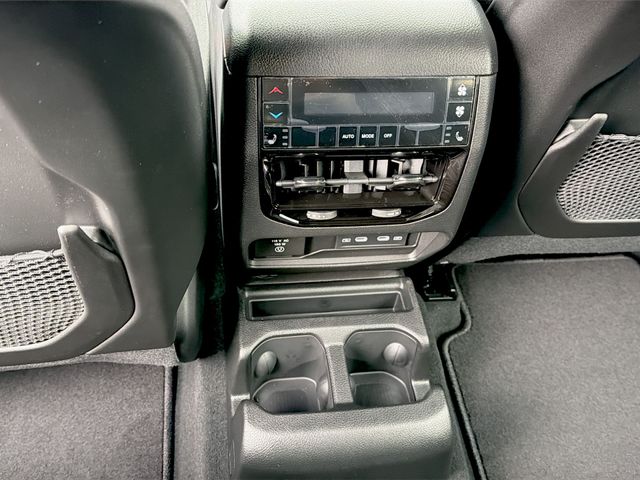 2026 Jeep Grand Cherokee L Limited Reserve - Photo 19