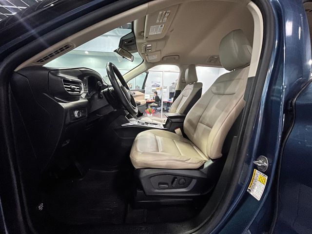 2020 Ford Explorer XLT Blue at Matthews Motors of Wilmington